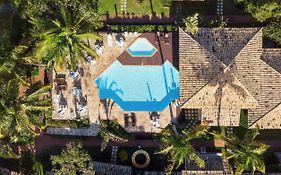 Pertinho da praia! - Casa confortável 3 quartos, wi-fi, churrasqueira privativa